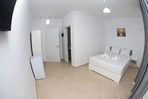 Tek Büyük Yataklı Oda, Balkon