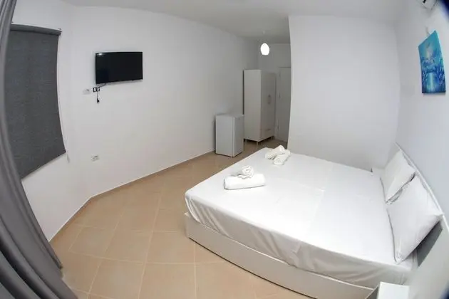 Tek Büyük Yataklı Oda, Balkon