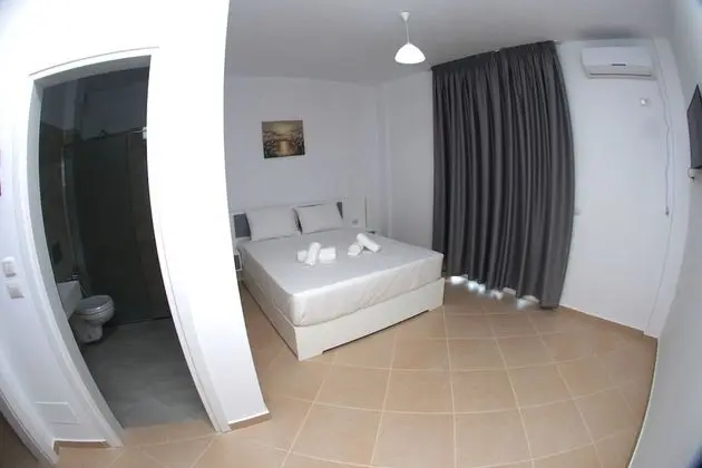 Tek Büyük Yataklı Oda, Balkon