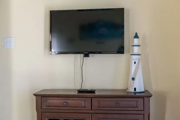 Ev