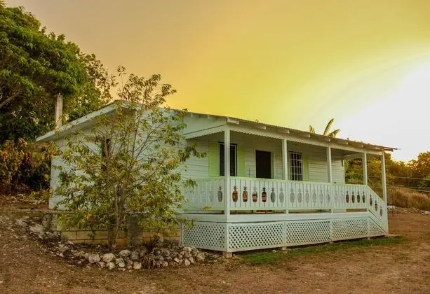 Traditional Kır Evi
