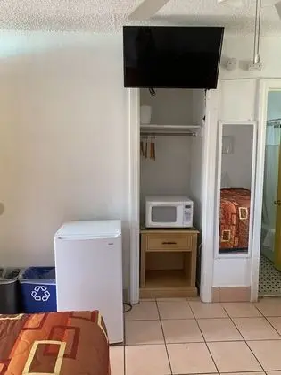 Basic Dört Kişilik Oda, 2 Büyük (Queen) Boy Yatak