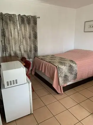 Basic Dört Kişilik Oda, 2 Büyük (Queen) Boy Yatak