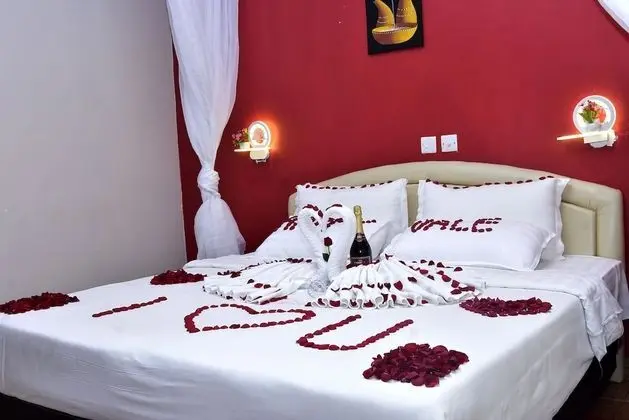 Superior Tek Büyük Yataklı Oda