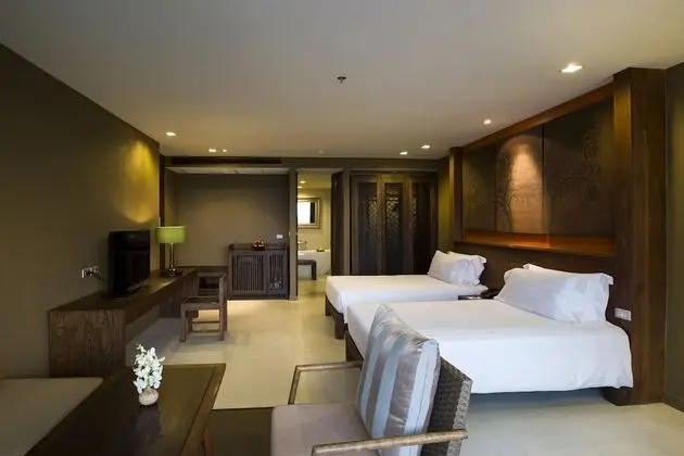 Grand Deluxe Room