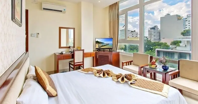 Deluxe Tek Büyük Yataklı Oda