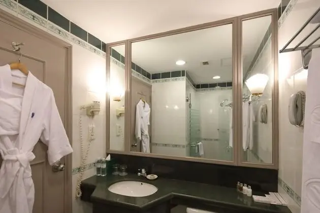 Superior King Room