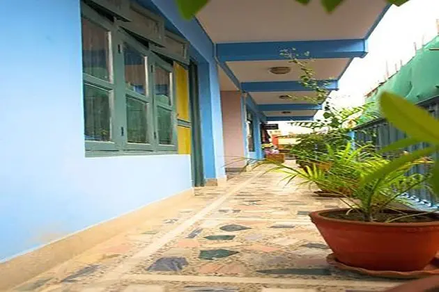 Basic Tek Büyük Yataklı Oda