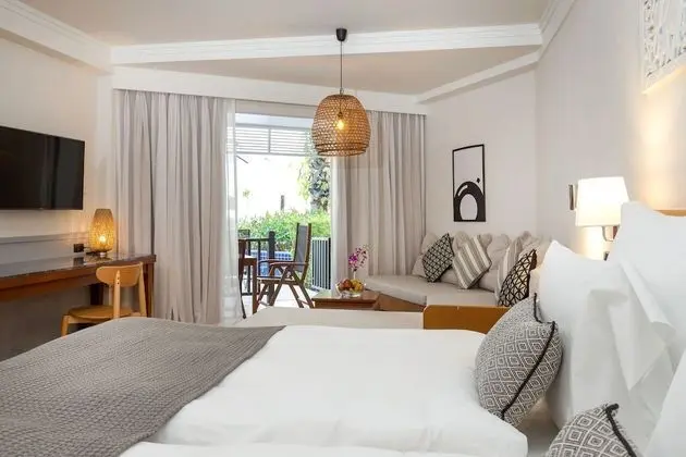 Royal Stüdyo, Havuz Kullanımı