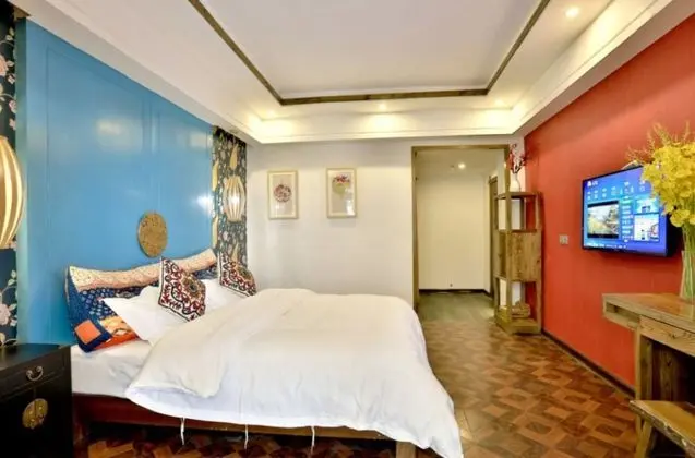 Comfort Tek Büyük Yataklı Oda