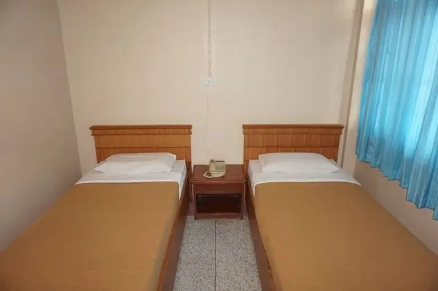 Standard Twin Bed - Fan Room