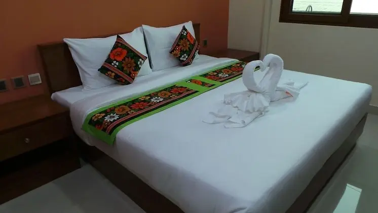1-Bedroom Apartment