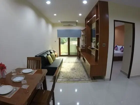 1-Bedroom Apartment