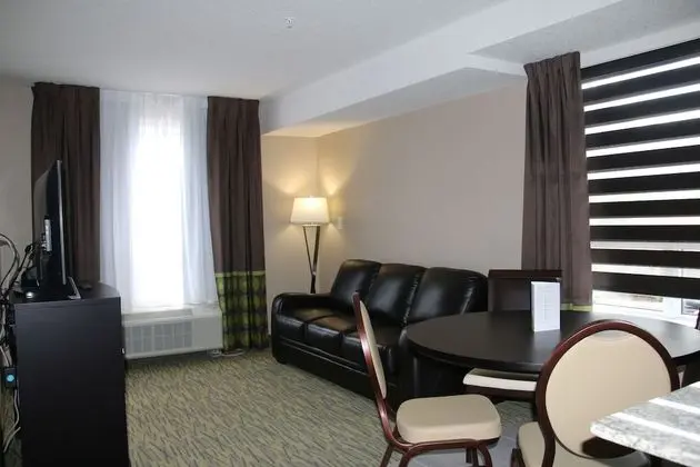 Oda, 2 Büyük (Queen) Boy Yatak, Sigara İçilmez (Deluxe Efficiency Room)