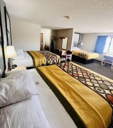 Oda, Birden Çok Yatak, Sigara İçilmez