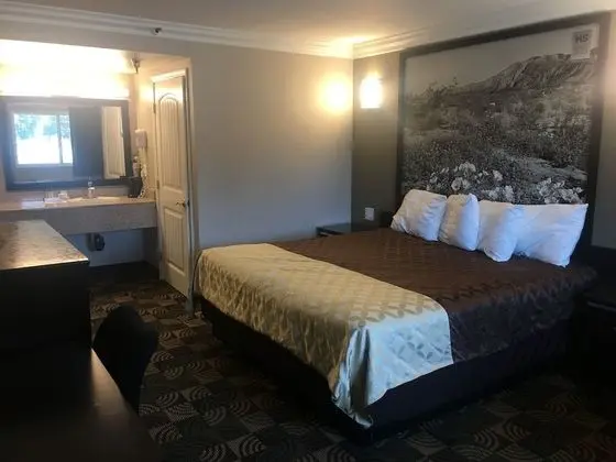 Comfort Oda, 1 En Büyük (King) Boy Yatak, Sigara İçilebilir