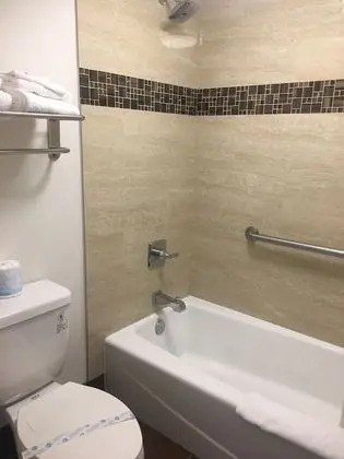 Comfort Oda, 1 En Büyük (King) Boy Yatak, Sigara İçilebilir