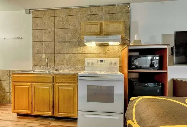 Süit, 2 Büyük (Queen) Boy Yatak, Sigara İçilmez, Mutfak