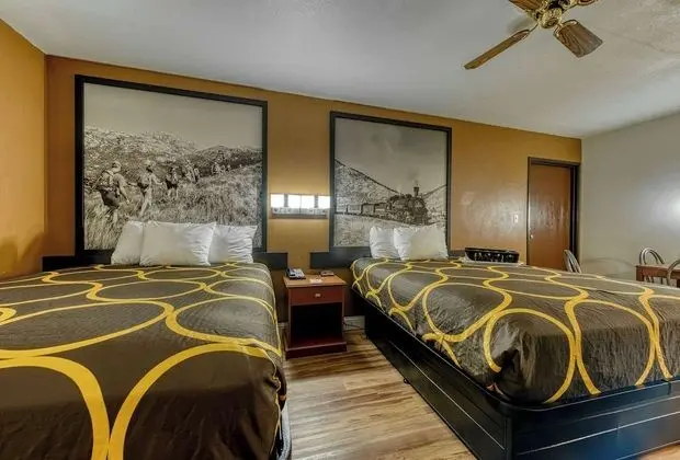 Süit, 2 Büyük (Queen) Boy Yatak, Sigara İçilmez, Mutfak