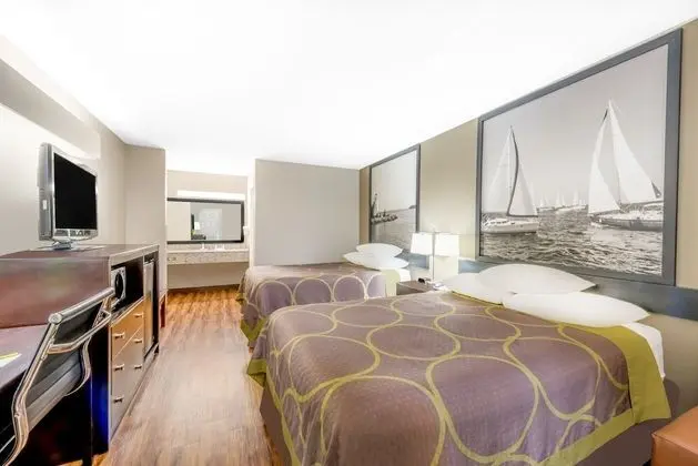 Oda, 2 Çift Kişilik Yatak, Sigara İçilebilir