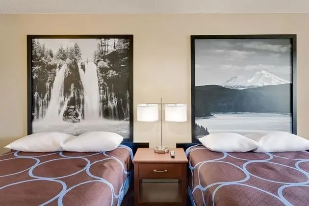 Oda, 2 Çift Kişilik Yatak, Sigara İçilmez