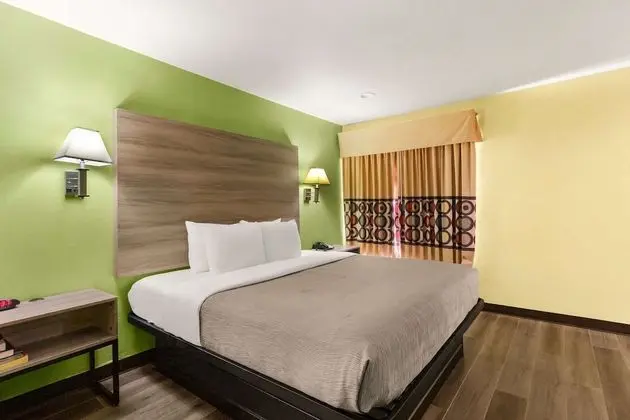 Standard Oda, 1 En Büyük (King) Boy Yatak, Sigara İçilmez (Dog-Friendly)