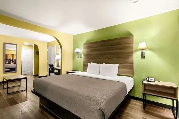 Standard Oda, 1 En Büyük (King) Boy Yatak, Sigara İçilmez (Dog-Friendly)