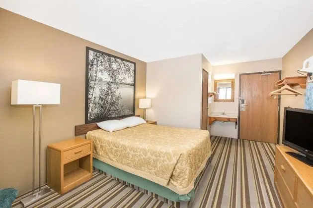 Oda, 1 Büyük (Queen) Boy Yatak, Sigara İçilmez