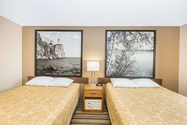 Oda, 2 Büyük (Queen) Boy Yatak, Sigara İçilmez