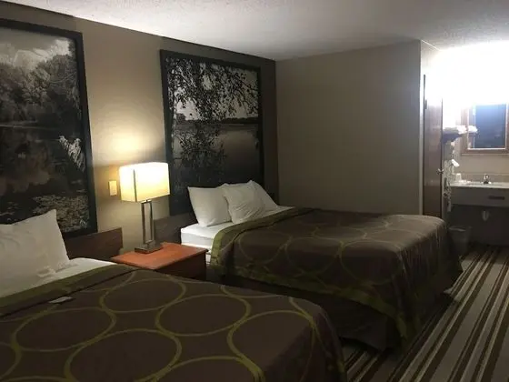 Oda, 2 Büyük (Queen) Boy Yatak, Sigara İçilmez