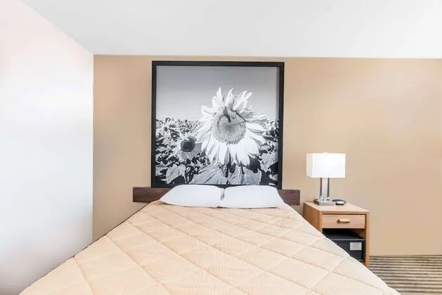 Oda, 1 Büyük (Queen) Boy Yatak