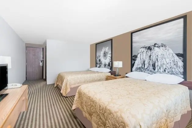 Oda, 2 Çift Kişilik Yatak