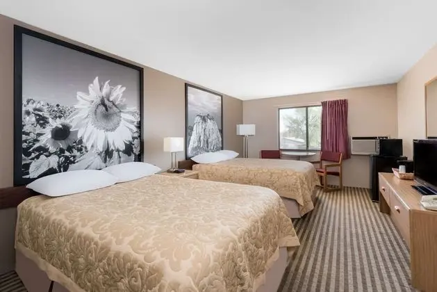 Oda, 2 Çift Kişilik Yatak