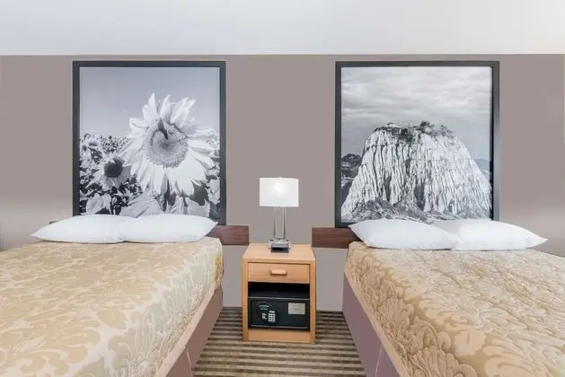 Oda, 2 Çift Kişilik Yatak