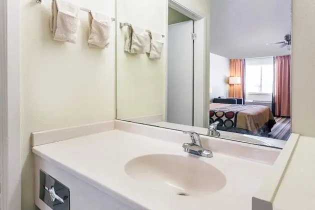 Standard Oda, 2 Büyük (Queen) Boy Yatak