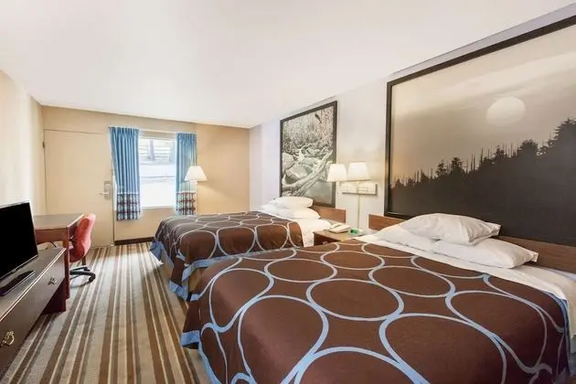 Oda, 2 Büyük (Queen) Boy Yatak, Sigara İçilmez