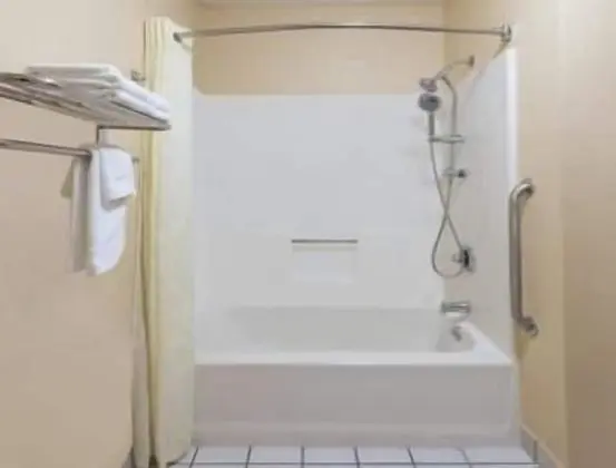 Oda, 2 Çift Kişilik Yatak, Sigara İçilmez