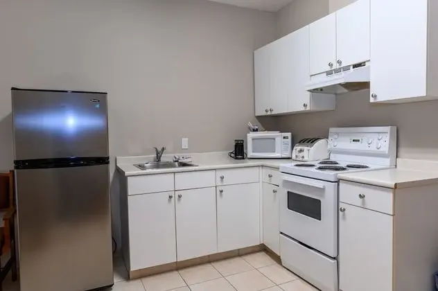 Süit, 1 Büyük (Queen) Boy Yatak, Sigara İçilmez (One-Bedroom, Basement)