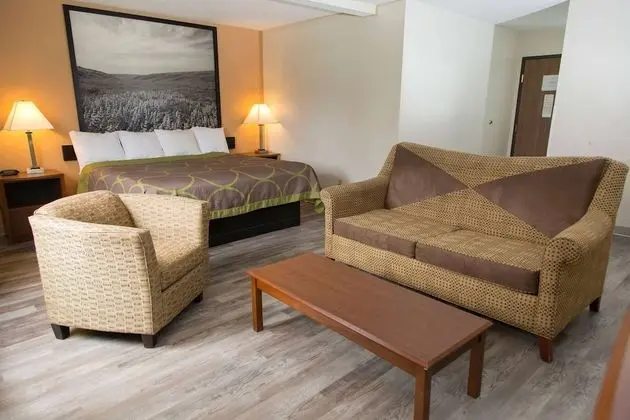 Süit, 1 En Büyük (King) Boy Yatak, Sigara İçilmez