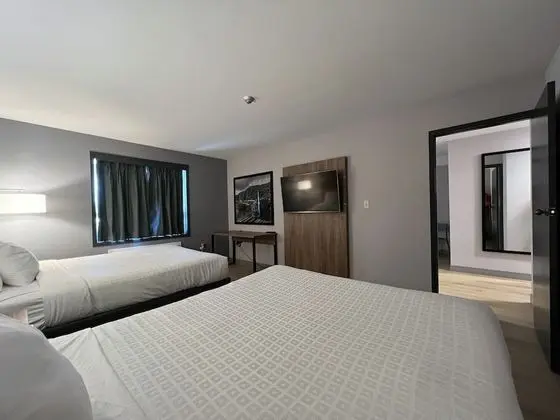 Family Süit, 2 Büyük (Queen) Boy Yatak, Sigara İçilmez (One-Bedroom)