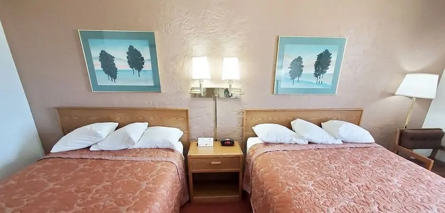 Oda, Birden Çok Yatak, Sigara İçilmez