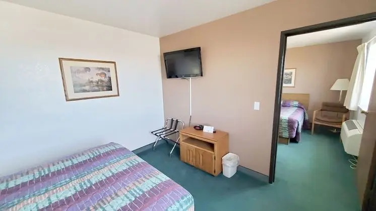 Oda, Birden Çok Yatak, Sigara İçilmez