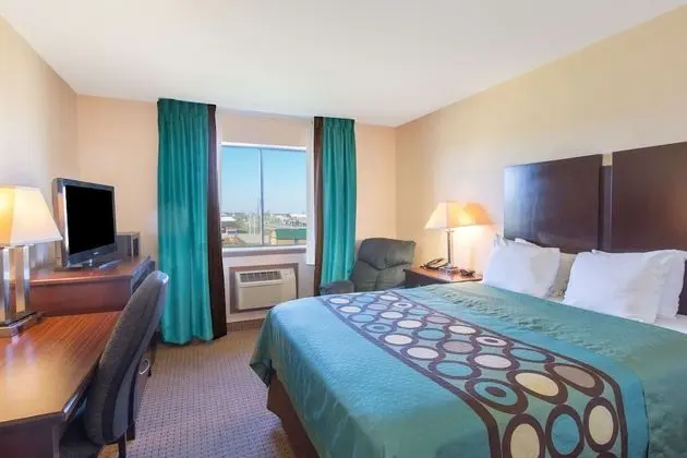 Oda, 1 Büyük (Queen) Boy Yatak, Sigara İçilmez