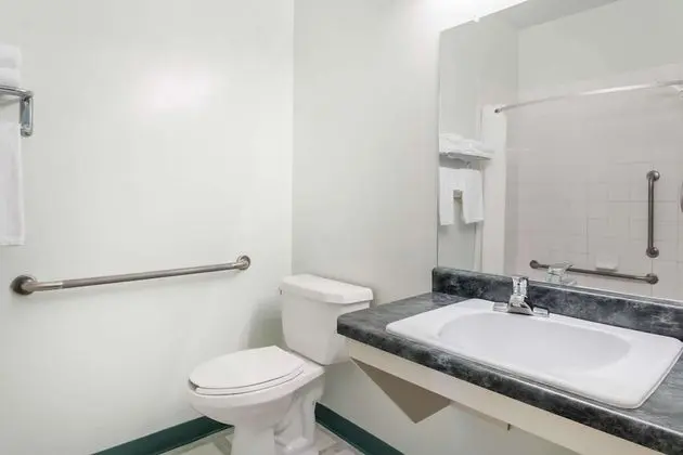 Oda, 1 En Büyük (King) Boy Yatak, Sigara İçilmez (One-Bedroom Suite)