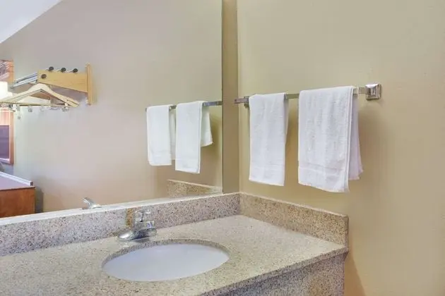 Oda, 1 En Büyük (King) Boy Yatak, Sigara İçilmez