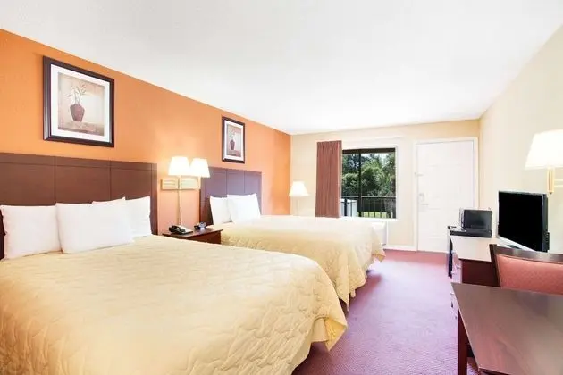 Standard Oda, 2 Büyük (Queen) Boy Yatak, Sigara İçilebilir