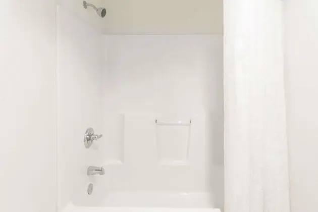 Oda, 2 Çift Kişilik Yatak, Sigara İçilmez