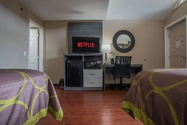 Oda, 2 Büyük (Queen) Boy Yatak, Sigara İçilmez