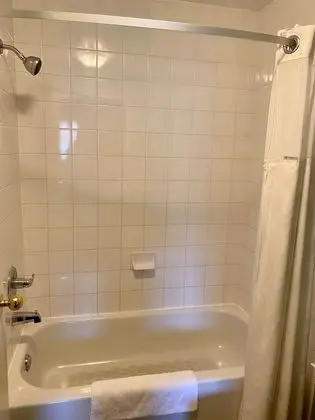 Oda, 2 Büyük (Queen) Boy Yatak, Sigara İçilmez (Pet Friendly)
