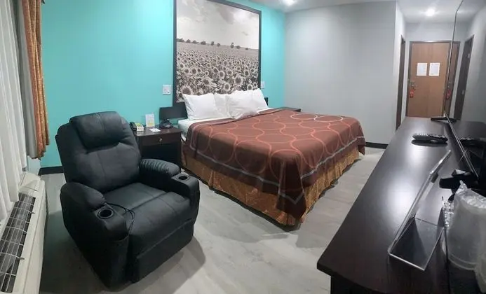 Oda, 1 En Büyük (King) Boy Yatak, Sigara İçilmez (Pet-Friendly)